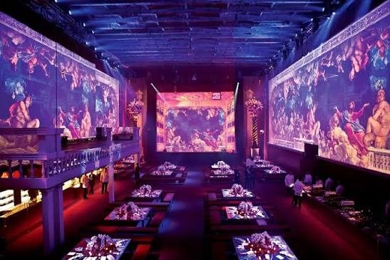 Projeção mapeada em evento